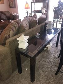 ASIAN STYLE CONSOLE TABLE