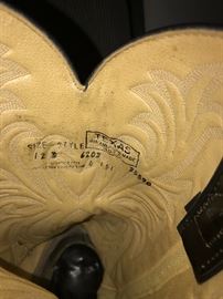 COWBOY BOOTS
