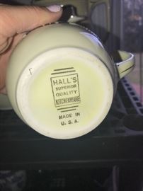 HALL’S TEAPOTS AND CREAMER