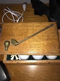 WOODEN GOLF BOX