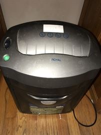 PAPER SHREDER