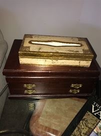 JEWELRY BOX / TISSUE BOX