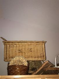 WICKER BASKETS