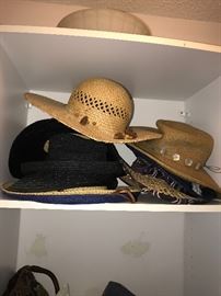 VINTAGE STRAW HATS