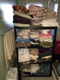TOWELS, BEDDING AND LINENS