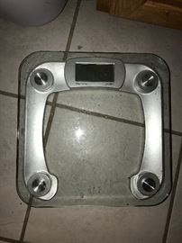 BATHROOM SCALE