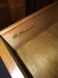 THOMASVILLE WARDROBE