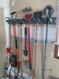 GARDEN SPADES, HEDGE TRIMMERS, SHOVELS, RAKES, GARDEN TILLERS