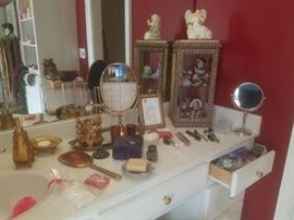 Italian Vitrine gold leaf marble display cabinet. Mirrors, dolls, and more. 