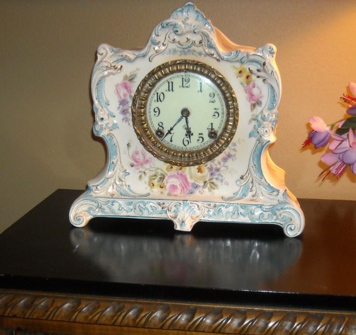  Royal Bonn Ansonia clock "La Larue" w/key