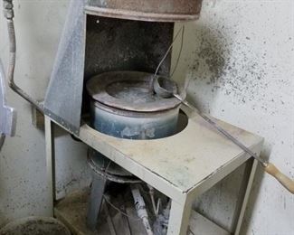 metal/pewter smelter