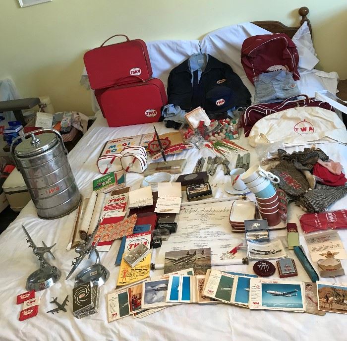 Grandma's Attic in Lees Summit, MO starts on 3/28/2019