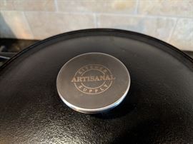 $20  Artisanal cover roasting pot