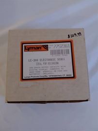 Lyman LE300 Electronic Scale