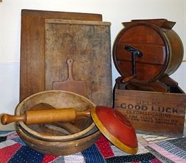 Country Primitives, Woodenware, Bread Boards, Wooden Bowls, Butter Churn, Advertising Boxes