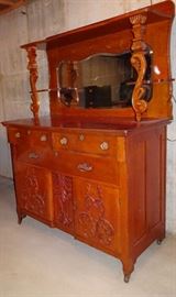 Oak Mirrored Back Sideboard