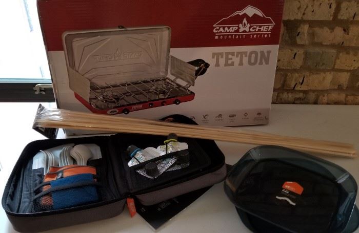 Camping Cook Set Stove Plates Skewers and Utensil Set