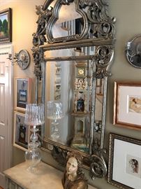 Detailed mirror