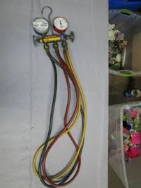 AC Gauge Hose Lot Heating and Cooling