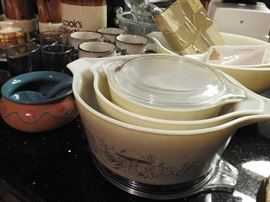 DO NOT WALK UP THE FRONT YARD.