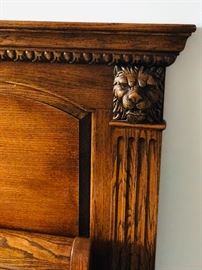 Details of Soilid Oak Lexinton Furniture queen size bed
