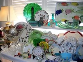 STAR OF DAVID PUNCH BOWL AND GREEN DEPRESSION