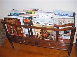 LARGE WOOD MAGAZINE RACK