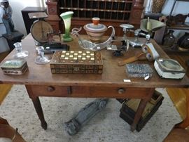 American Federal Work Table w/ later right-hand drawer