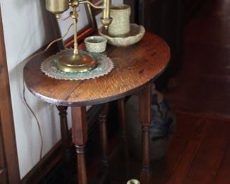 Single Student Lamp.