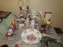 Plates - Lamps - Figurines