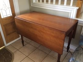 drop leaf table