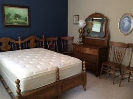 Antique full bed, 4 oak chairs and lovely mirrored dresser