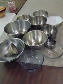 metal mixing bowls, big ones and medium ones and s ...
