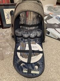 brand new, never used, backpack picnic set with settings for four