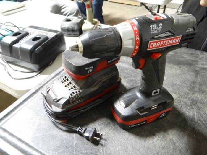 19.2 Craftsman drill with 2 batteries and a charge ...