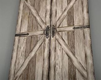 Barn door look wall hanging. Cute farmhouse style.
