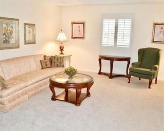 Lovely coffee table, console table, and sofa table to match.