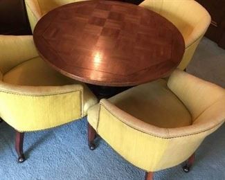 Round Table with Chairs