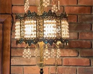 Lot 080-1
Hollywood Regency Crystal Swag Pendant Lamp