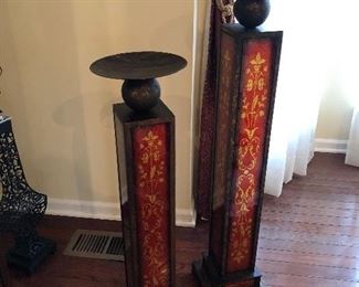 FLOOR TOWER CANDLE HOLDERS