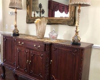 BUFFET CHEST, MATCHING LAMPS, TALL MURANO GLASS VASE