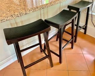 3 counter stools