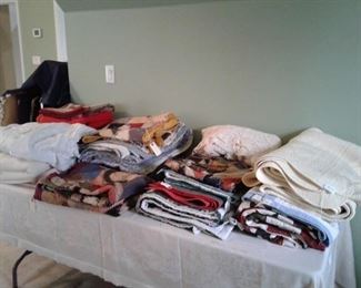 Quilts, coverlets, bedspreads as well as vintage quilt tops