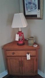 Corner storage cabinet