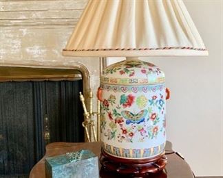 Table Lamp; Chinese Porcelain Jar Base
