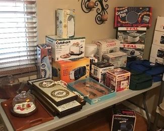 New in the package/box kitchenware!