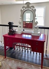 Hot pink vanity desk & mirror 