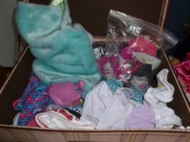 Clothes & Accessories