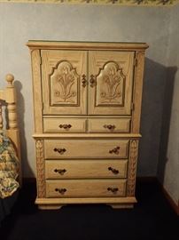 HEADBOARD & FRAME / NITE STAND / DRESSER / TALL DRESSER