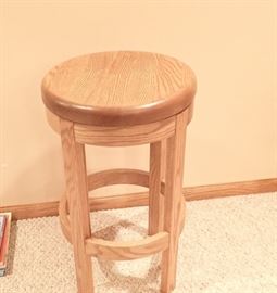 OAK STOOL